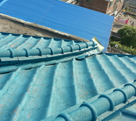 고효율 방수와 단열, 용인 기와지붕 우레탄폼 시공의 뛰어난 효과